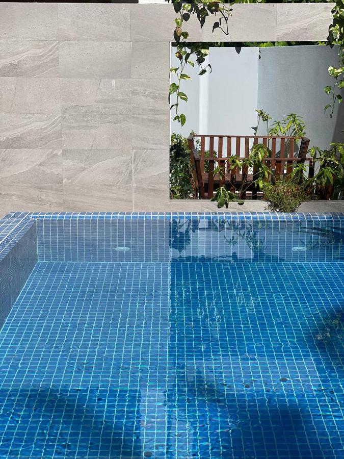 Unwind Dhigurah Hotel Dhigurah  Eksteriør billede